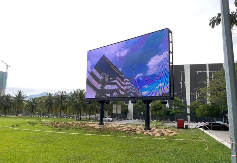 Man-hinh-LED-ngoai-troi
