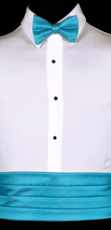 Malibu Cummerbund in the simply or modern solid collection from Larr Brio shown with matching bow tie. Also available with matching pock square and suspenders.